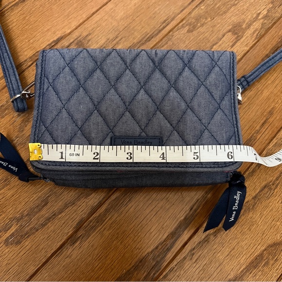 Vera Bradley RFID All in One Crossbody Bag - Picture 6 of 8